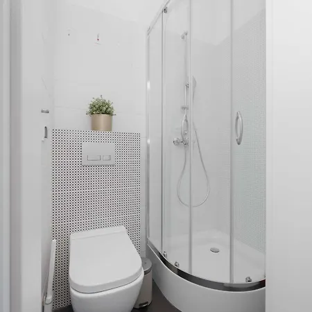 Family Cybernetyki With Ac And Parking By Renters Apartment Warsaw