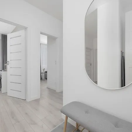 Family Cybernetyki With Ac And Parking By Renters