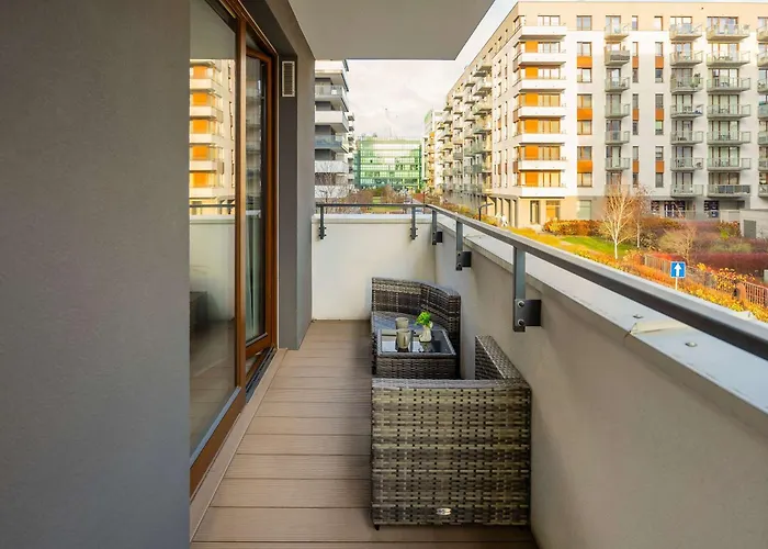 아파트 Family Cybernetyki With Ac And Parking By Renters