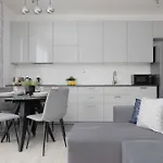 Appartement Family Cybernetyki With Ac And Parking By Renters *