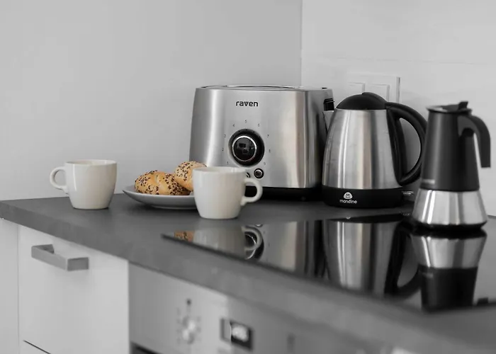 Family Cybernetyki With Ac And Parking By Renters Apartamento Varsóvia